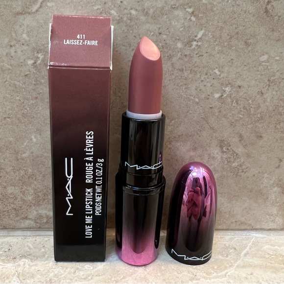 MAC Love Me lipstick -  Laissez Faire - Picture 6 of 6